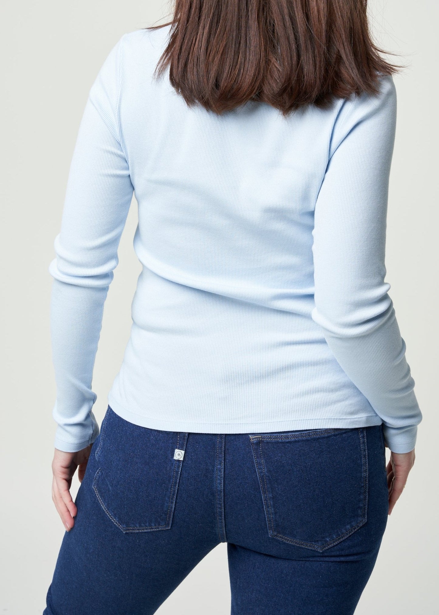 T-shirt manches longues côtelé  en coton bio | bleu "polar blue"