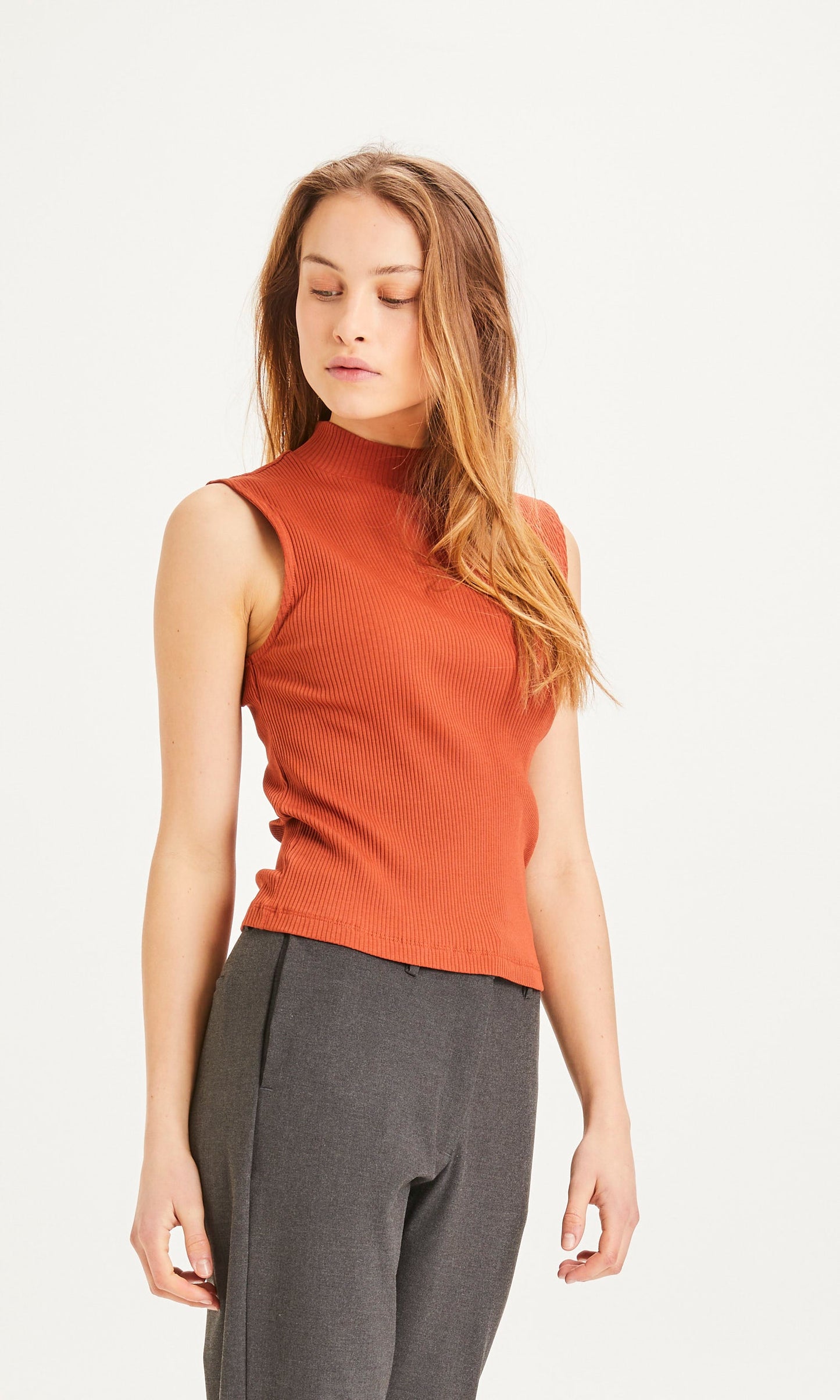 Top côtelé rouille en coton bio - SUSAN high neck top arabian spice