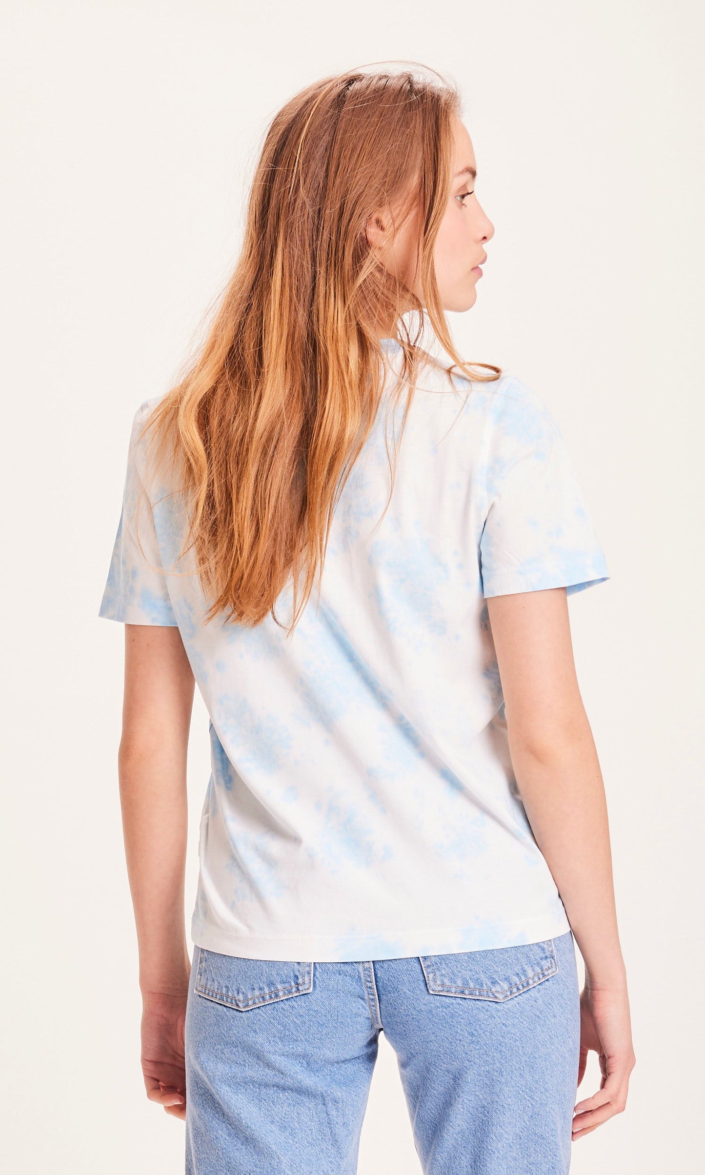 T-shirt tie and dye blanc et bleu en coton bio - VIOLET TieDye tee alaskan blue