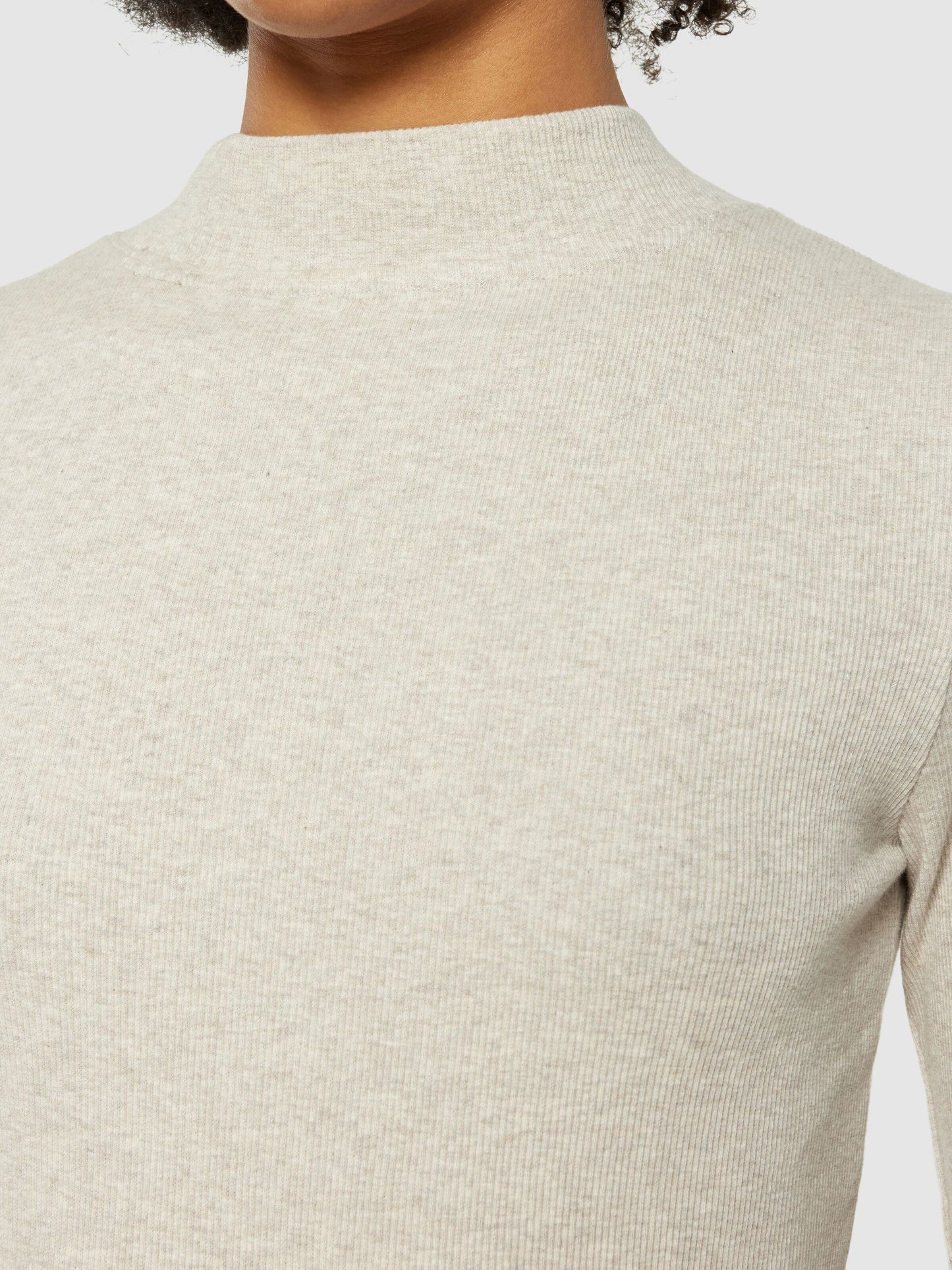 T-shirt manches longues en coton bio | beige "rib high neck long sleeved gray chateau melange"