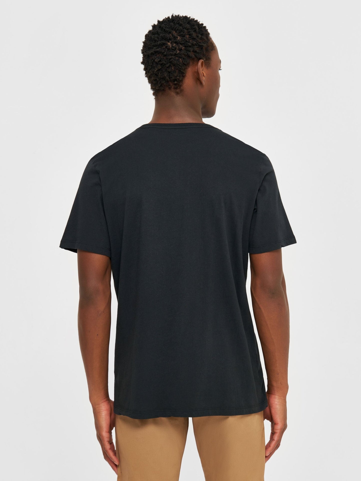 T-shirt en coton bio | noir "basic tee black jet"