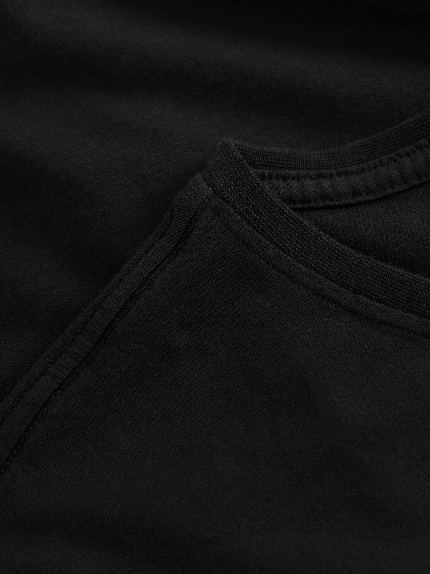 T-shirt en coton bio | noir "basic tee black jet"