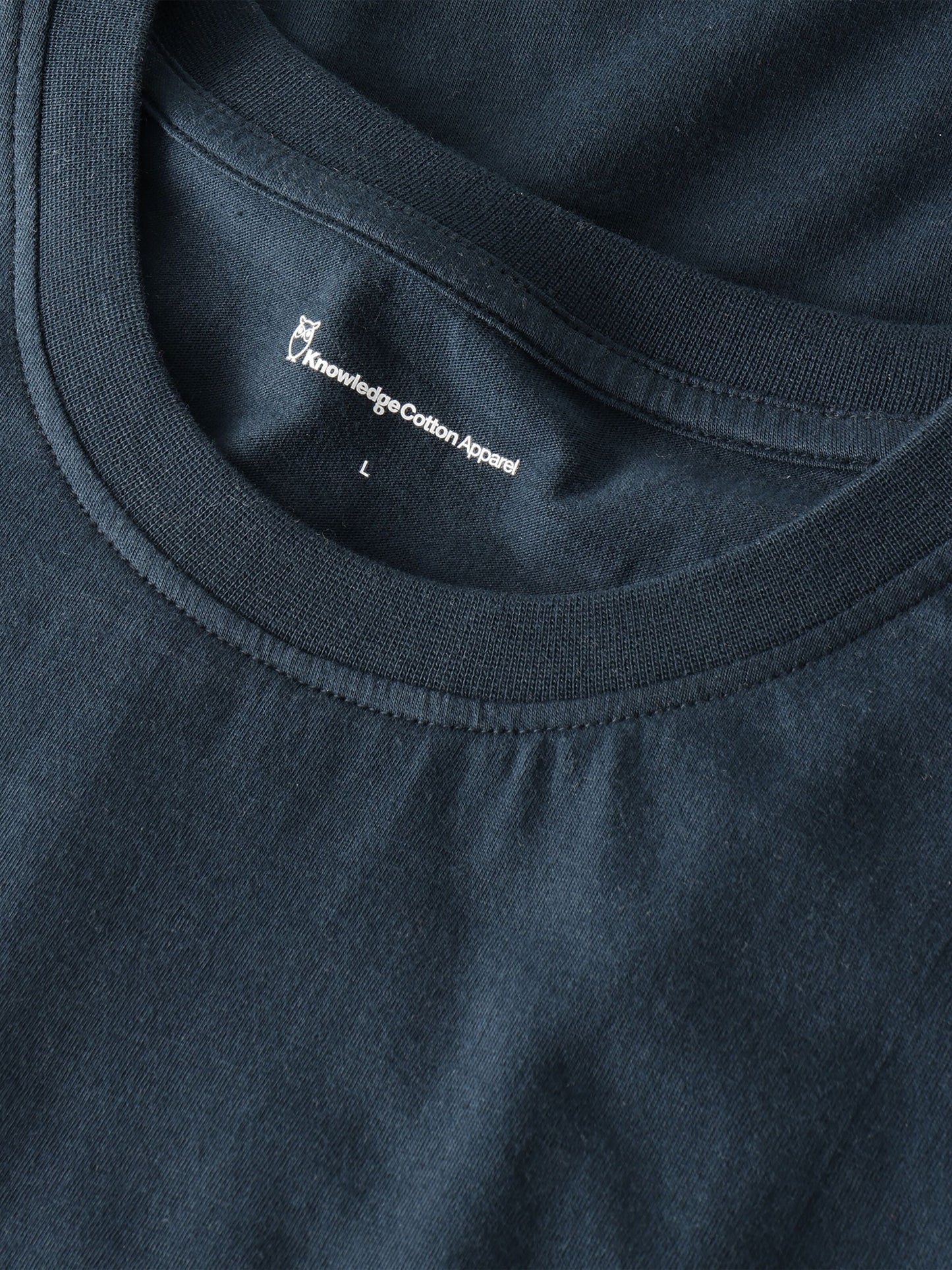 T-shirt en coton bio | bleu "owl tree - total eclipse"