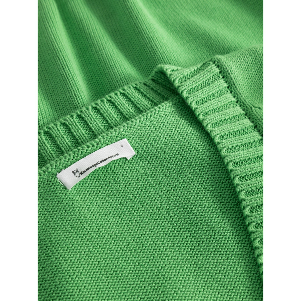 Pull col V vert en maille de coton bio - v-neck long sleeved knit vibrant green