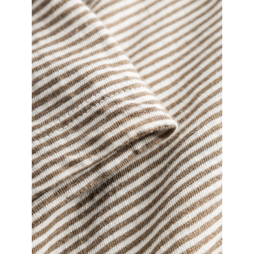 T-shirt marron à rayures en coton bio - narrow striped slub t-shirt cub