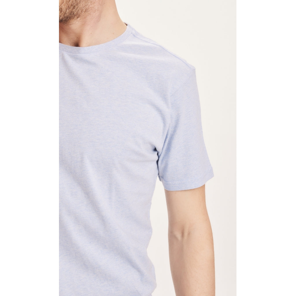 T-shirt en coton bio | bleu "basic tee sky way melange"
