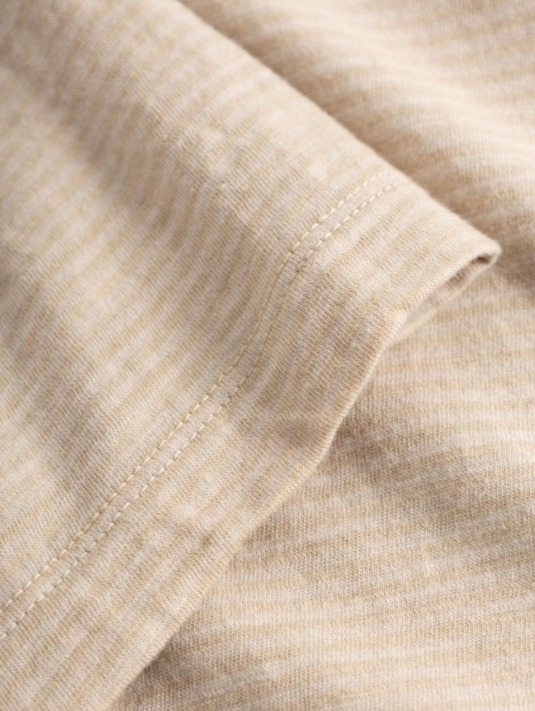 T-shirt beige à rayures en coton bio - narrow striped slub t-shirt safari