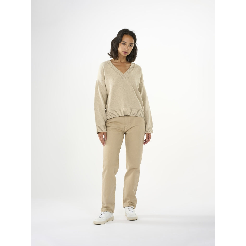 Pull col V beige en maille de coton bio - v-neck long sleeved knit nature melange