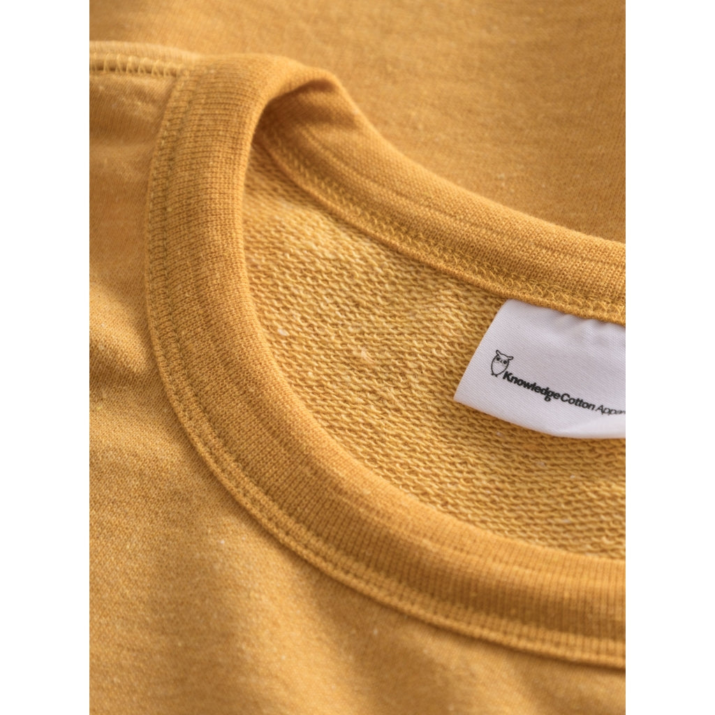 Sweat jaune en coton et matière recyclés - crew neck sweat amber yellow
