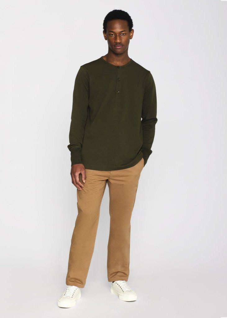 T-shirt manches longues en coton bio | kaki "bo long sleeve henley forrest night"