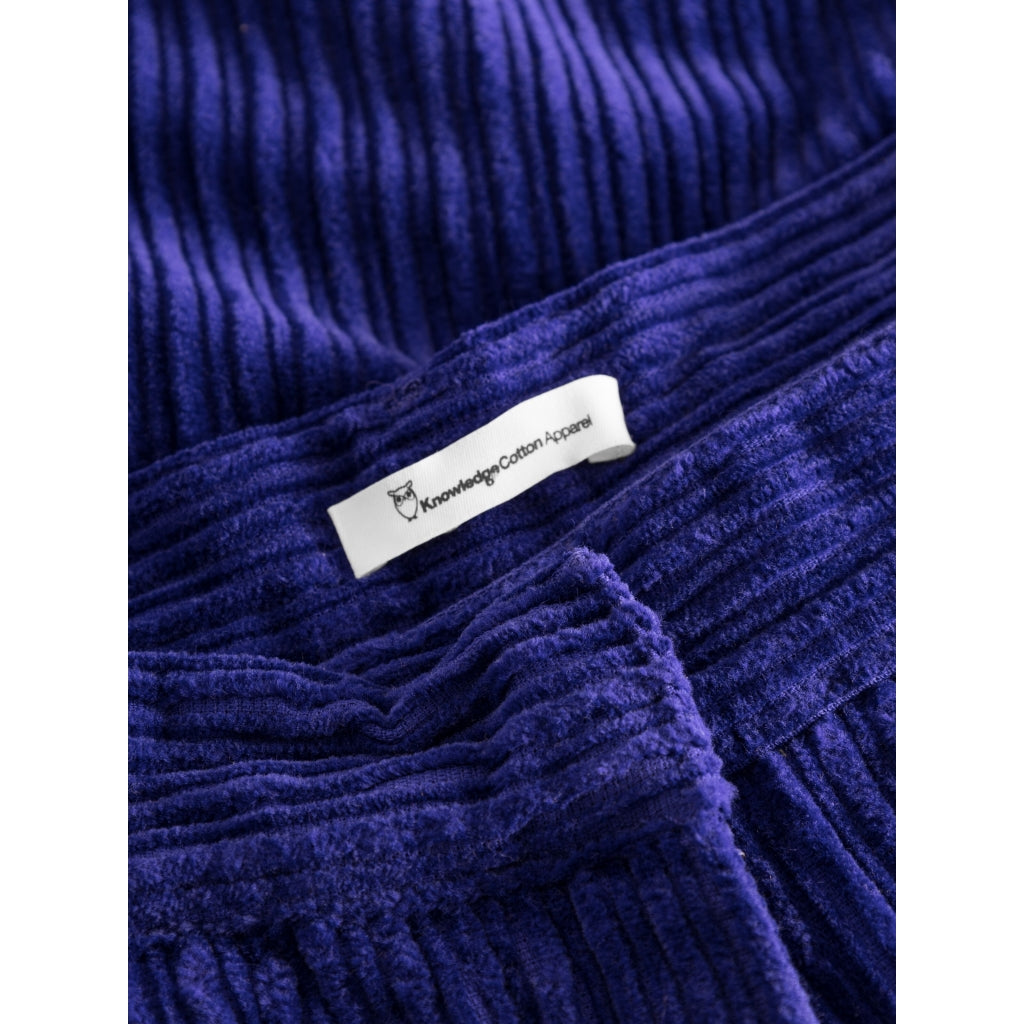 Pantalon ample en velours de coton bio | Violet "posey wide corduroy pants deep purple"