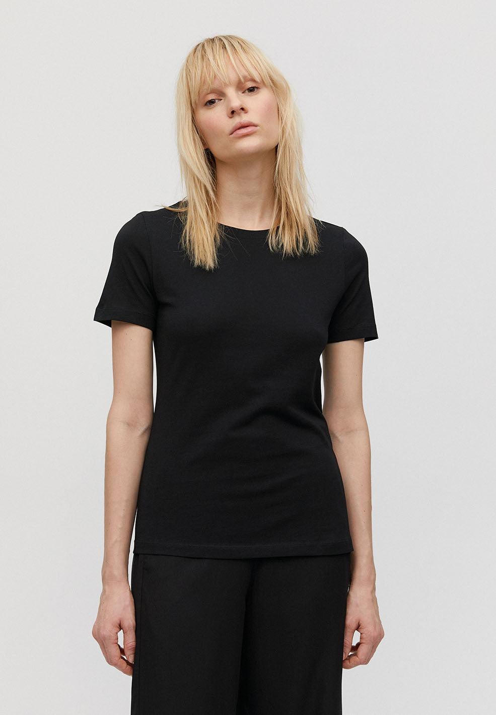 T-shirt uni noir en coton bio - LIDAA