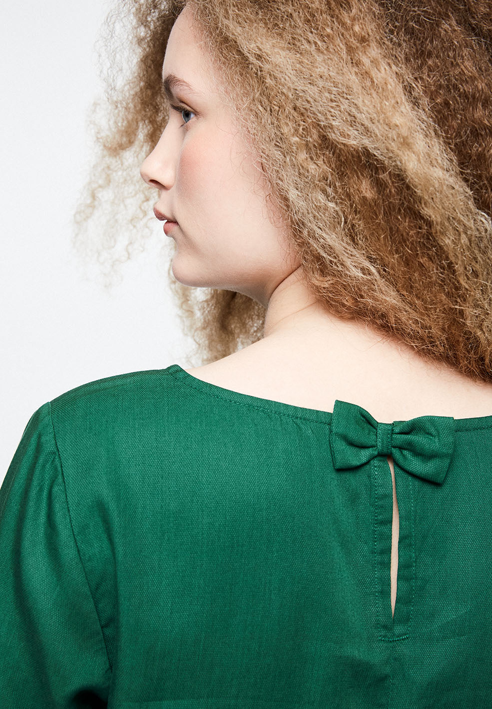 Blouse verte en tencel  - Heddaa bow