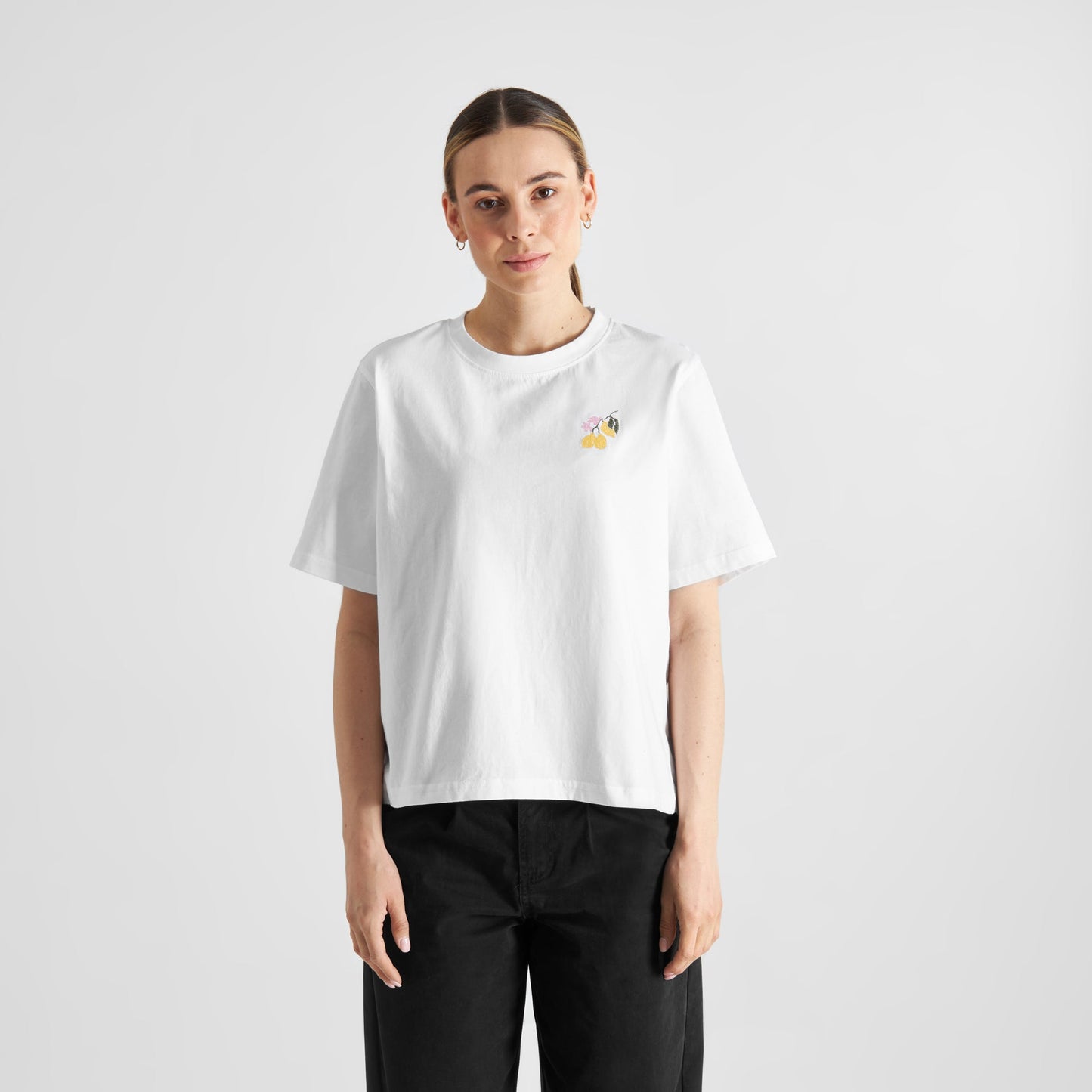 T-shirt en coton bio | blanc "vadstena lemon branch white"