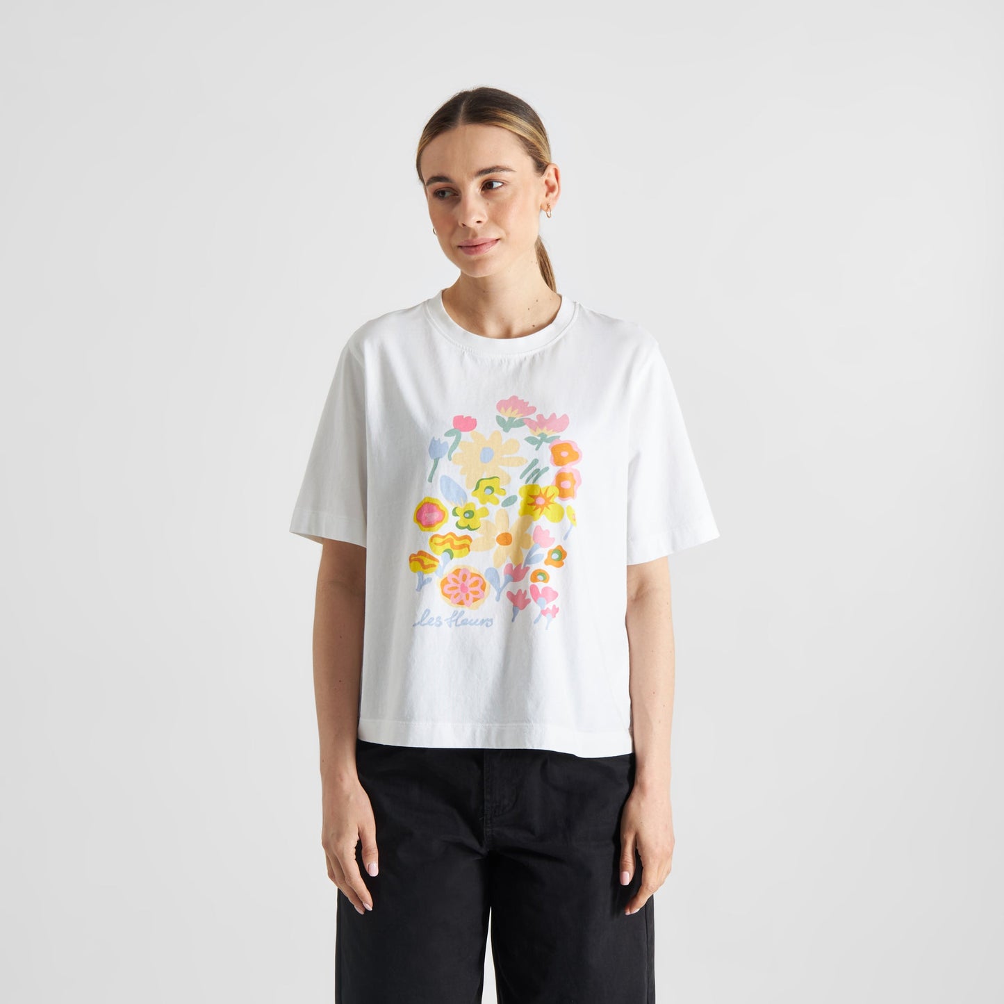 T-shirt en coton bio | blanc " vadstena les fleurs white"