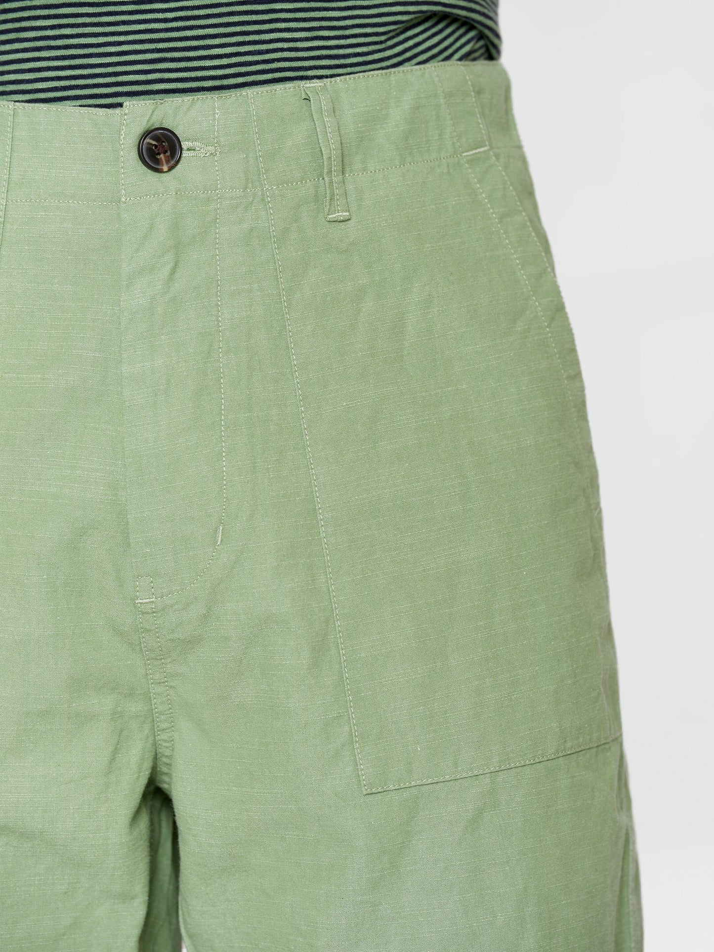 Short en coton bio | vert "flint wide slub yarn shorts shale green"
