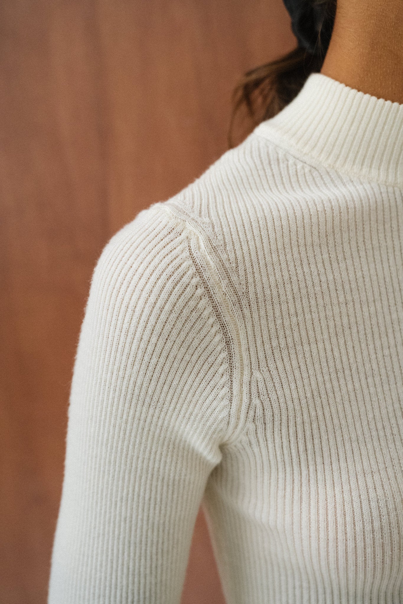 Pull côtelé en laine mérinos certifiée | écru "merino wool rib knit - egret"