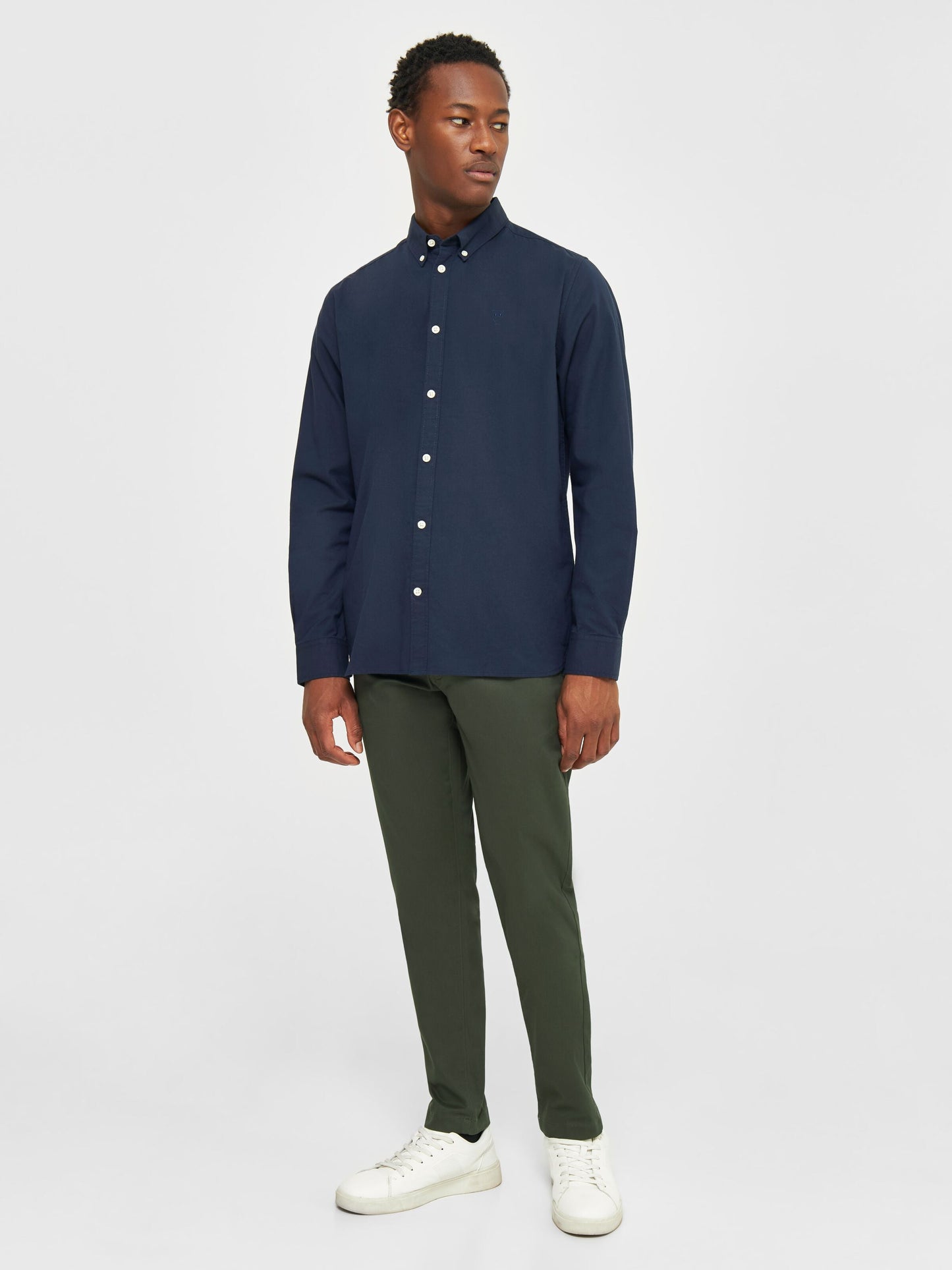 Chino en coton bio | vert "luca slim twill chino forrest night"