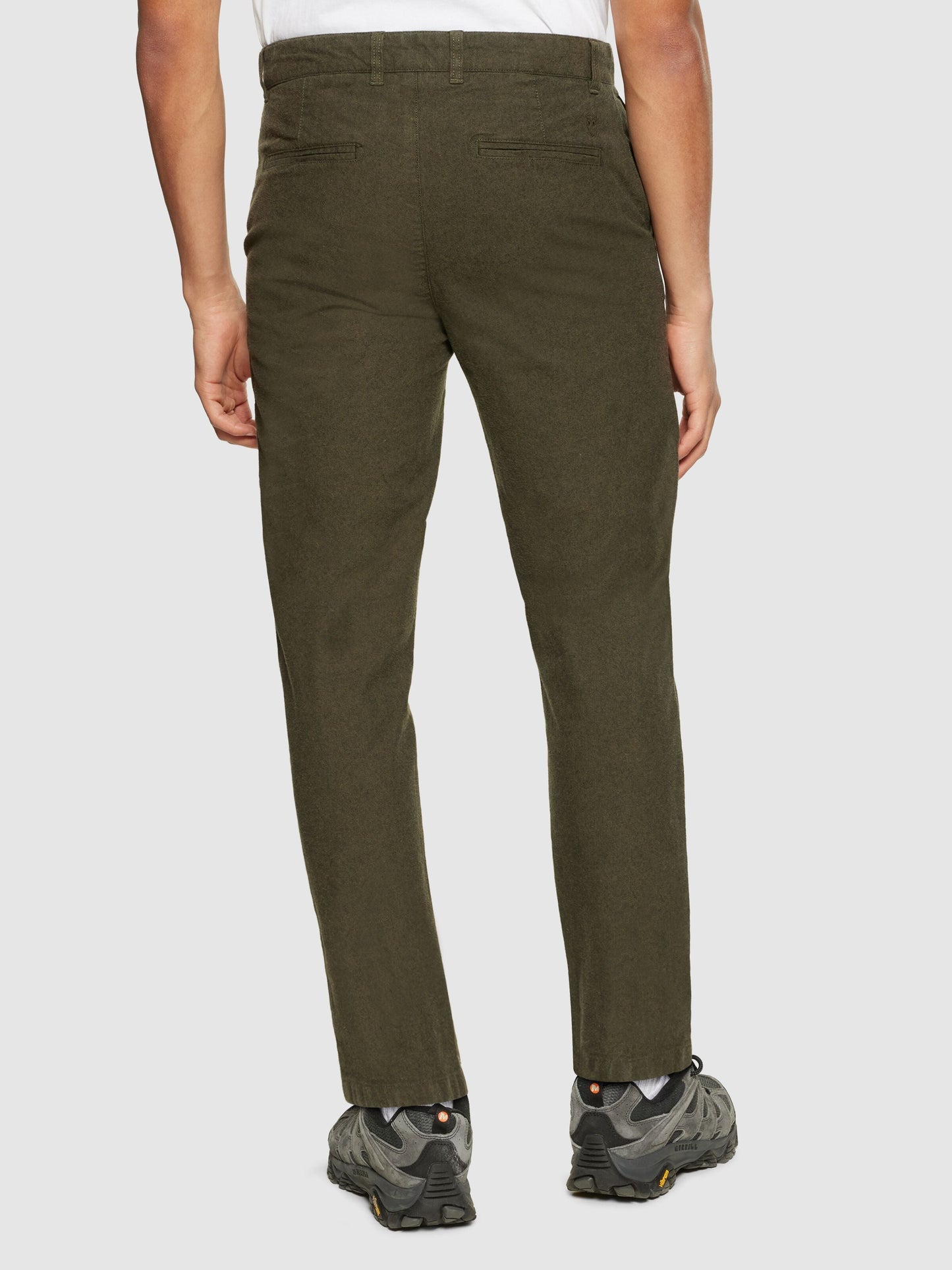 Pantalon droit en coton bio | kaki "chuck regular flannel chino pants dark olive"