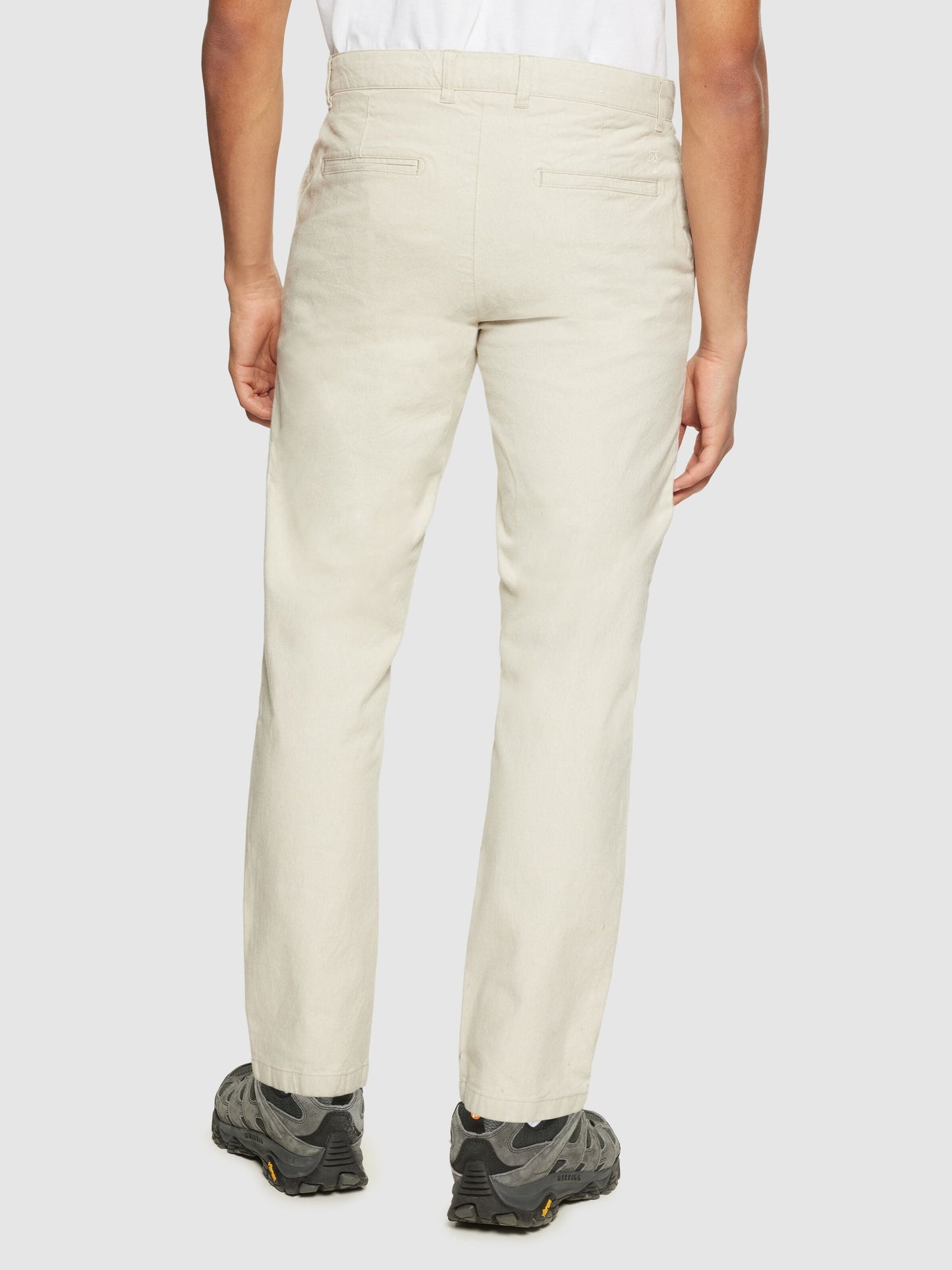 Pantalon droit en coton bio | beige "chuck regular flannel chino pants light feather gray"