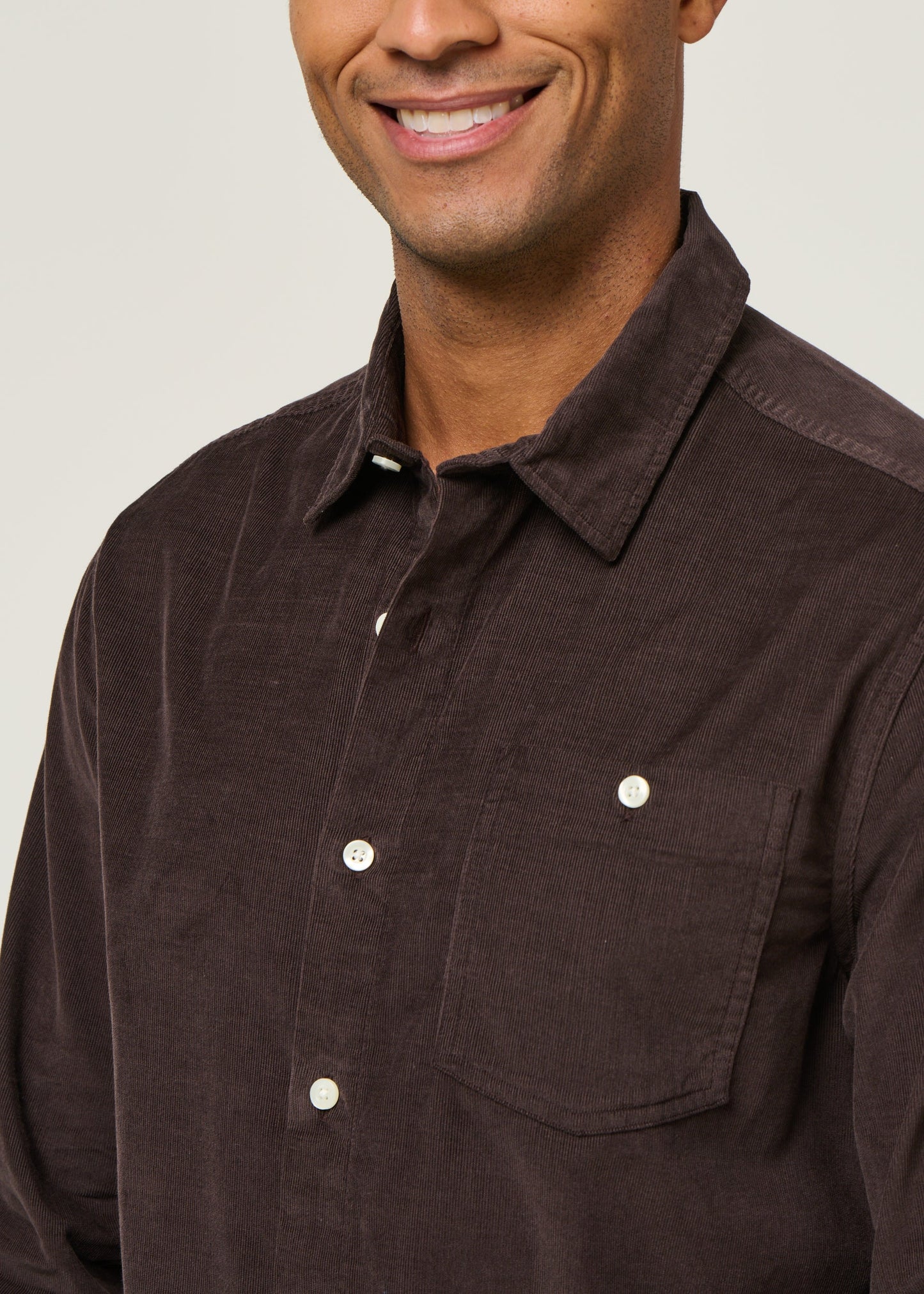 Chemise en velours côtelé | marron "corduroy shirt - chocolate torte"