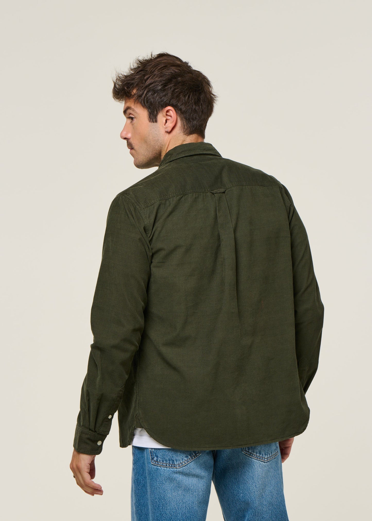 Chemise velours côtelé en coton bio | Vert sapin "corduroy shirt forrest night"
