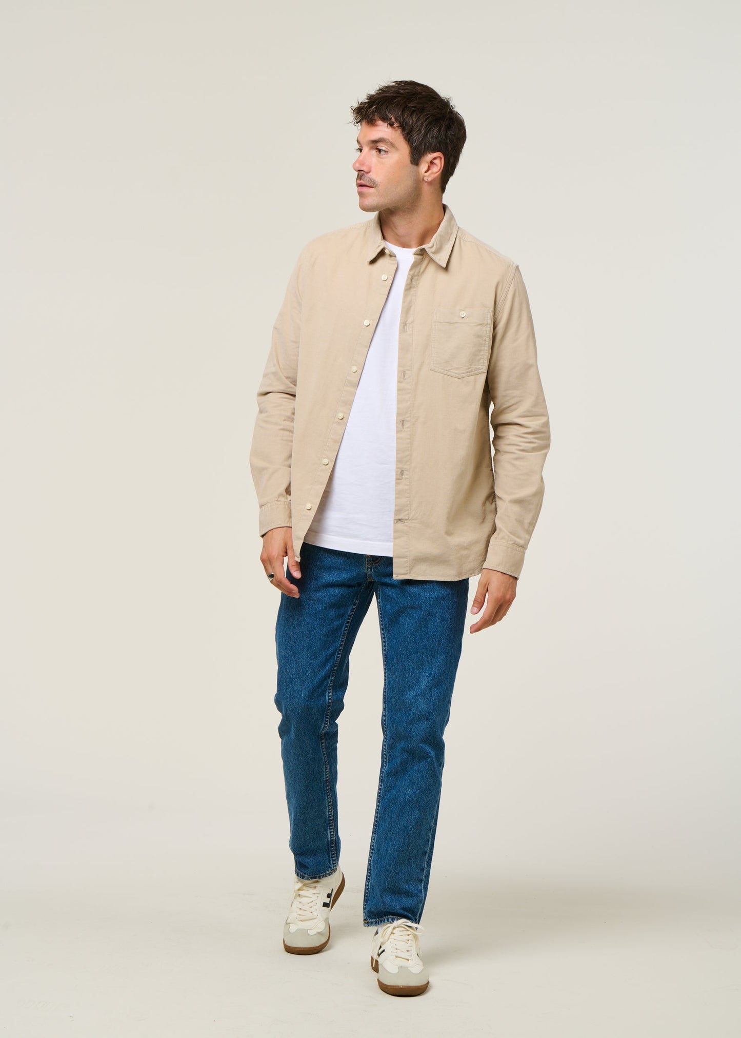 Chemise velours côtelé en coton bio | Beige "corduroy shirt light feather gray"
