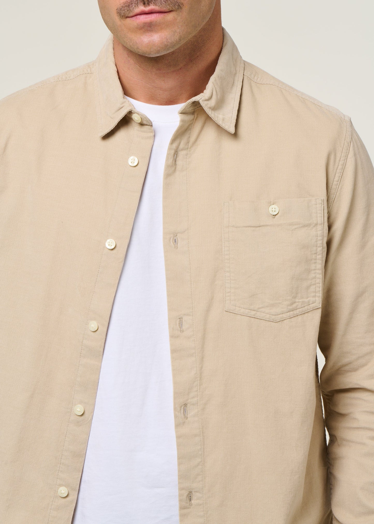 Chemise velours côtelé en coton bio | Beige "corduroy shirt light feather gray"
