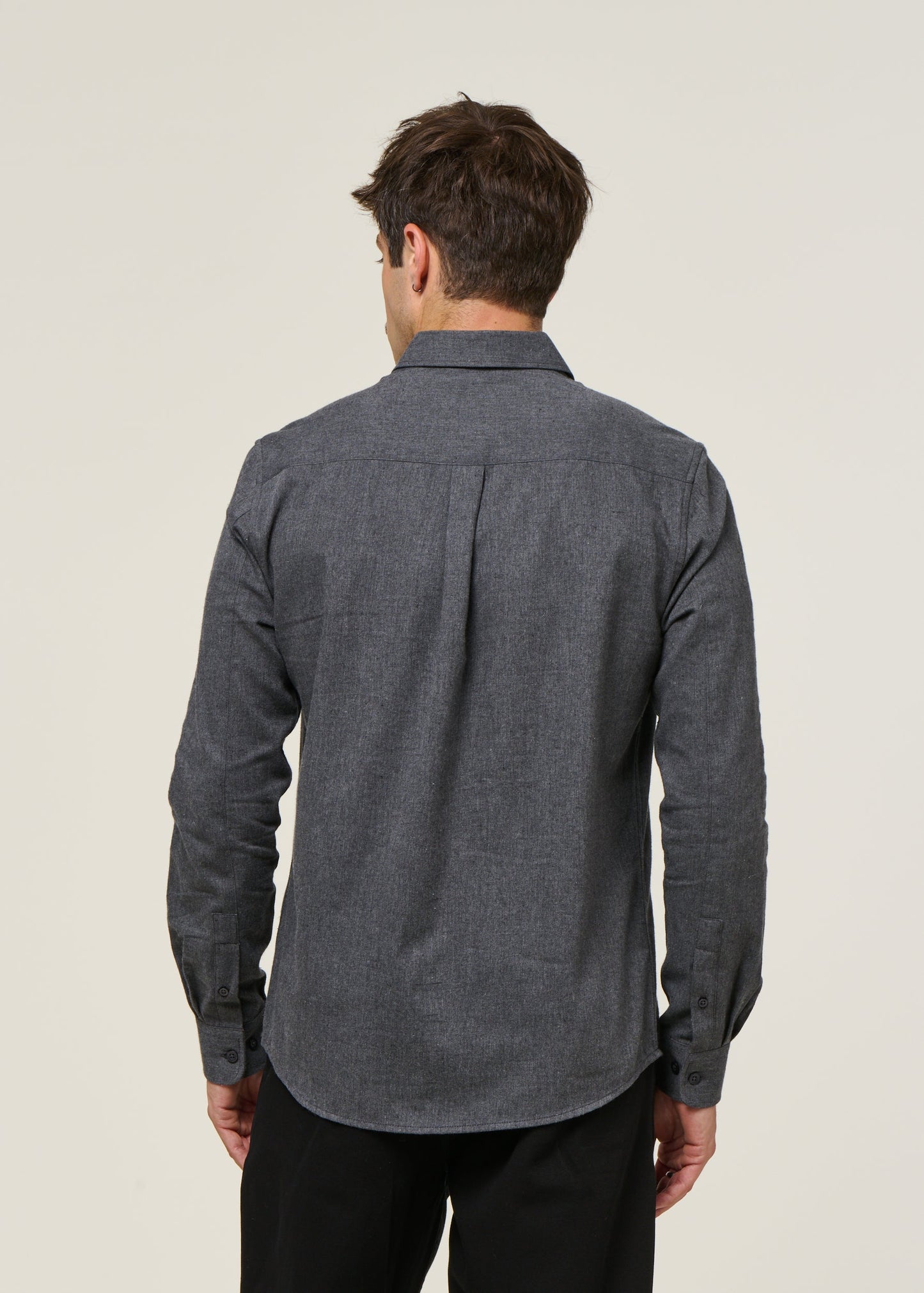 Chemise en coton bio | gris "regular fit melangé flannel shirt dark grey melange"