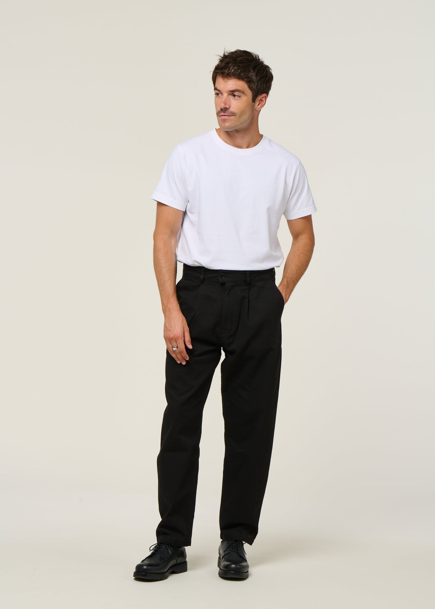 Pantalon large en coton bio | noir "wotan black"