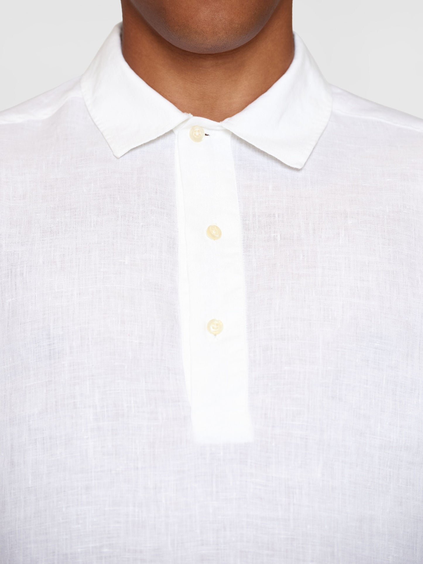 Polo manches longues en lin bio | Blanc "loose linen polo shirt bright white"