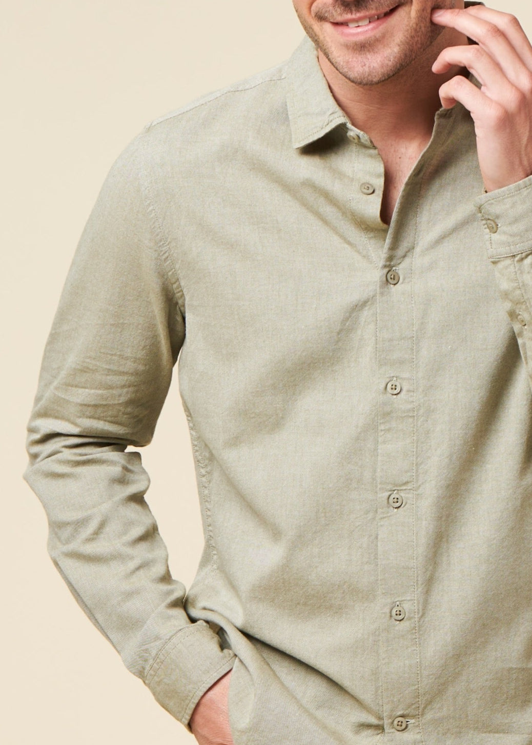Chemise en coton biologique | vert "regular fit light twill shirt burned olive"