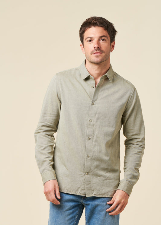Chemise en coton biologique | vert "regular fit light twill shirt burned olive"