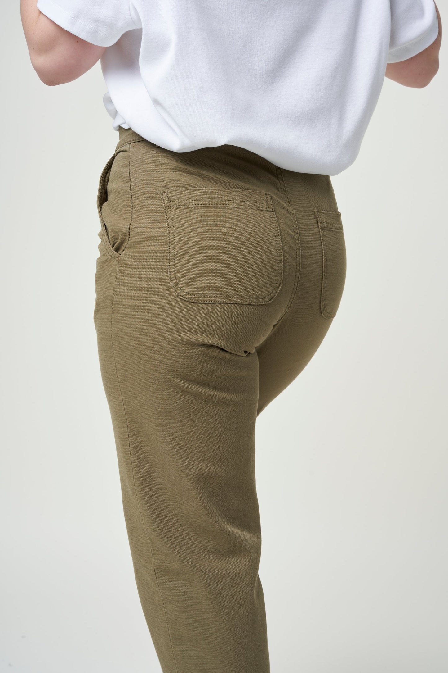 Pantalon droit olive en coton bio - calla burned olive