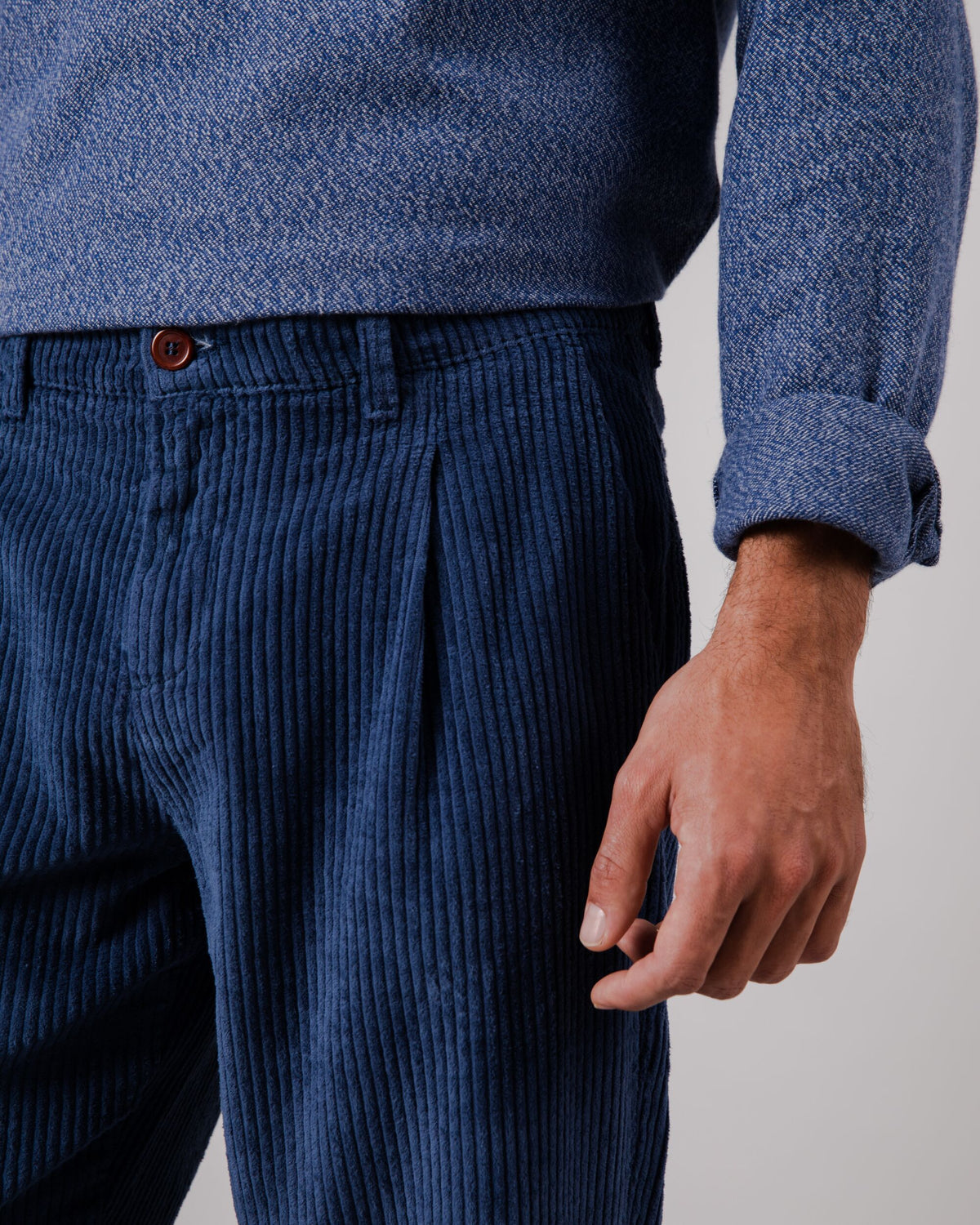 Pantalon droit en velours de coton bio | Marine "corduroy pants indigo"
