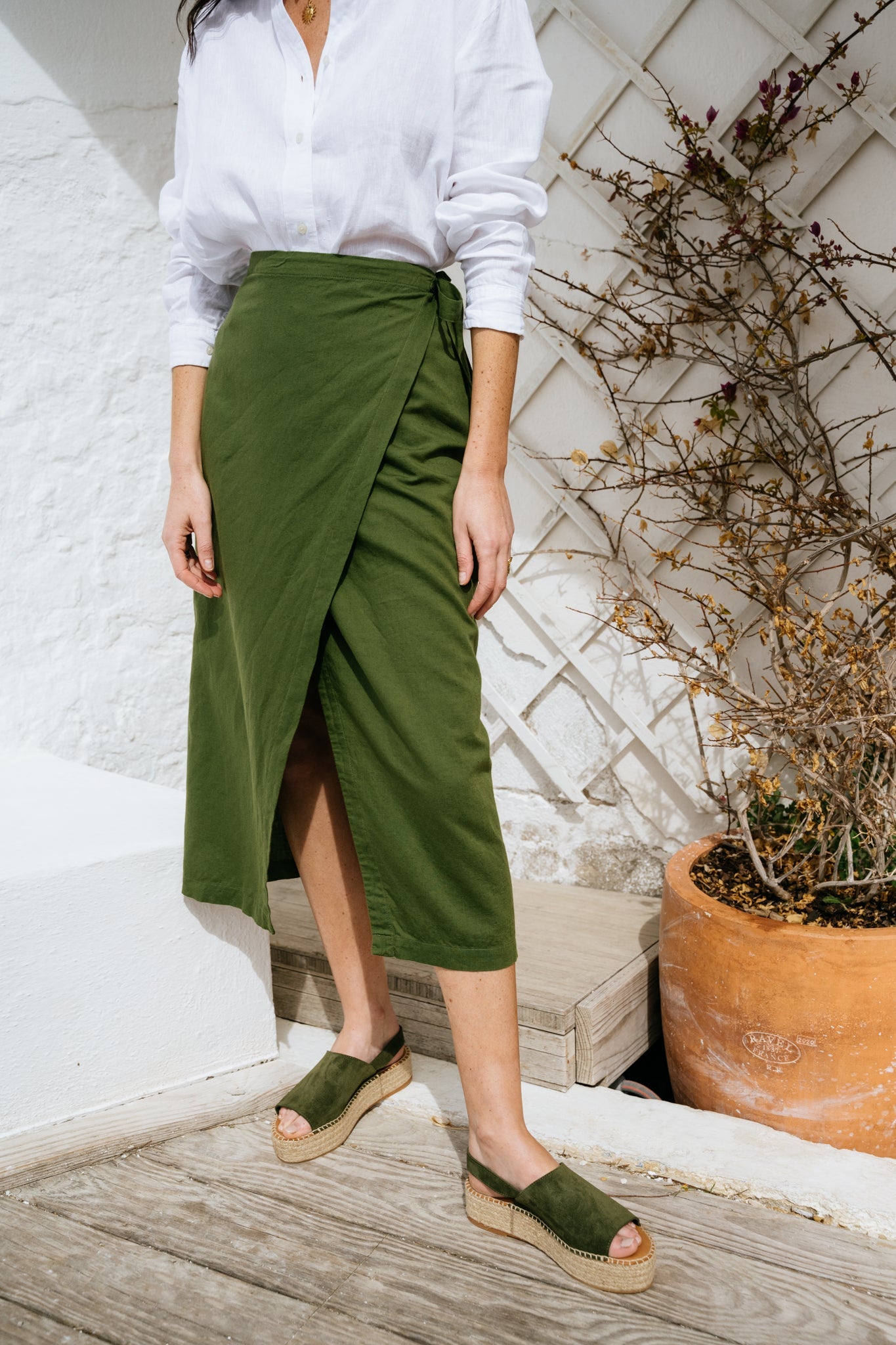 Jupe portefeuille en lin et coton bio | vert "Hanna wrap skirt hs - pine green"
