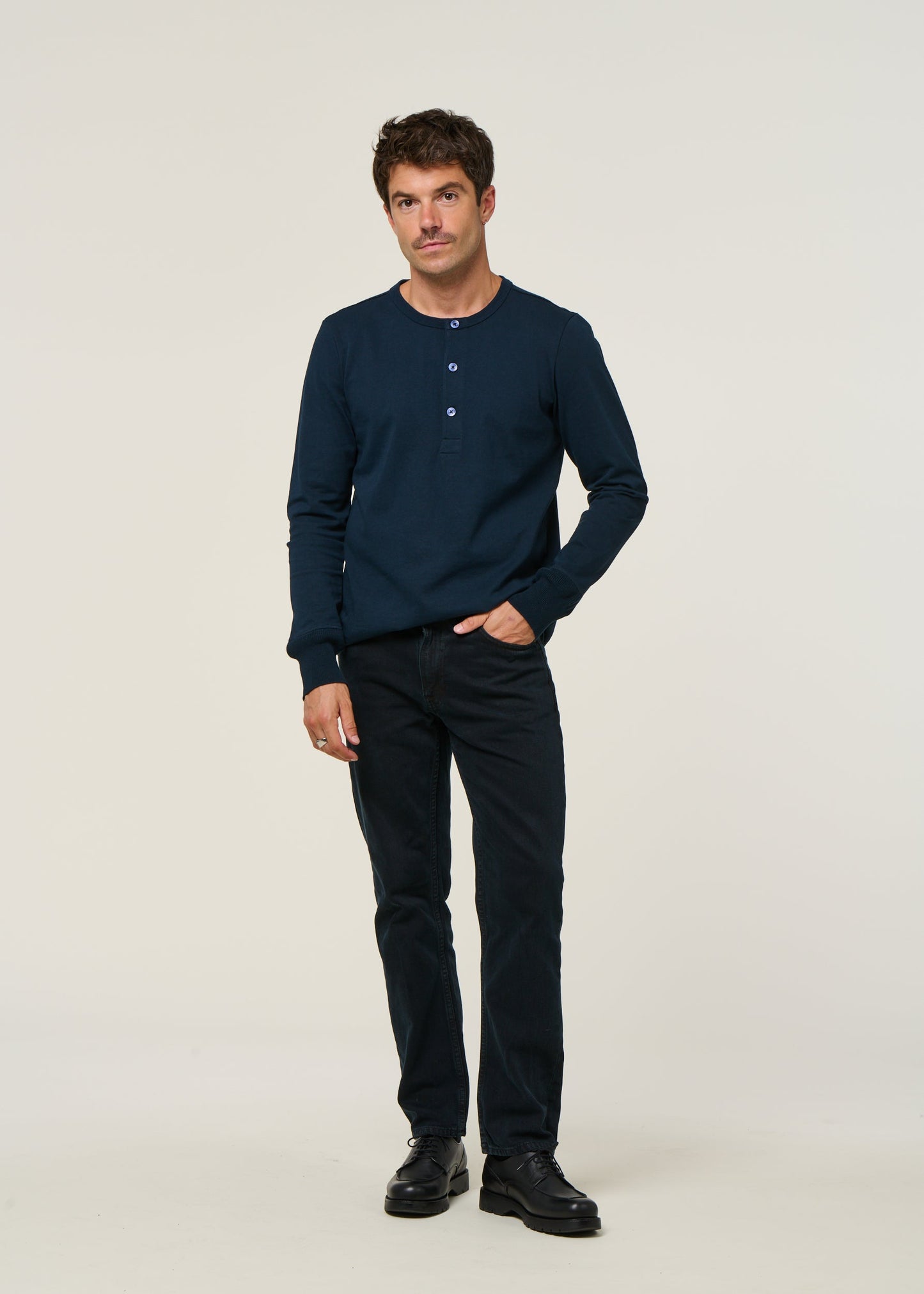 Jean droit en coton bio | noir "gritty jackson black forest"
