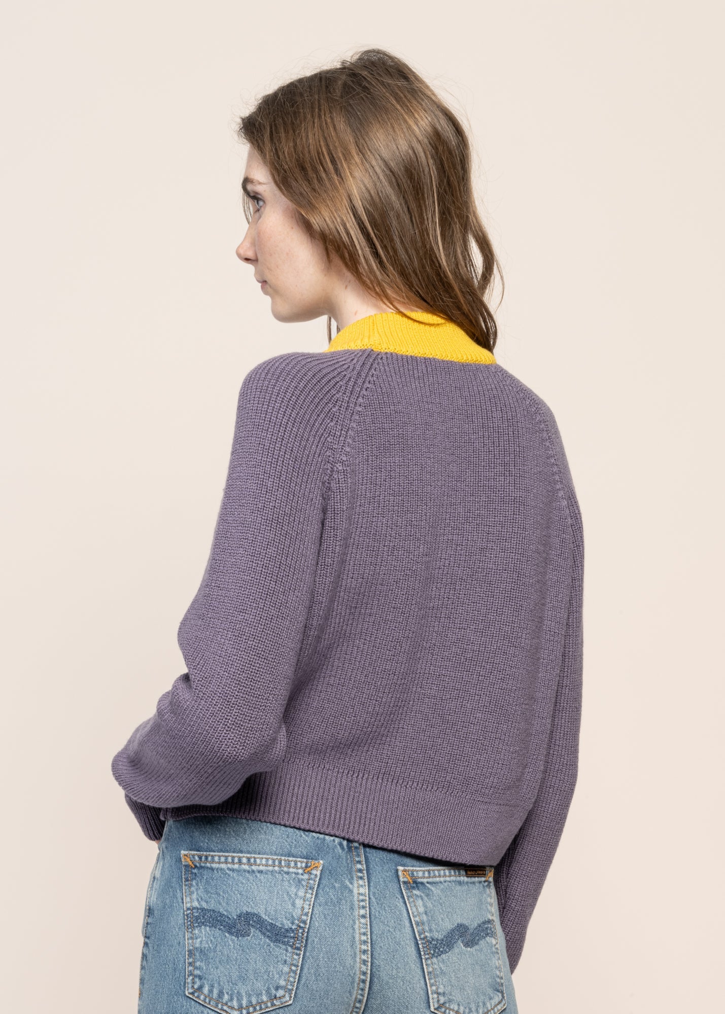 Pull en laine mérinos certifiée | bicolore "waterfront cropped wool sweater orchid"