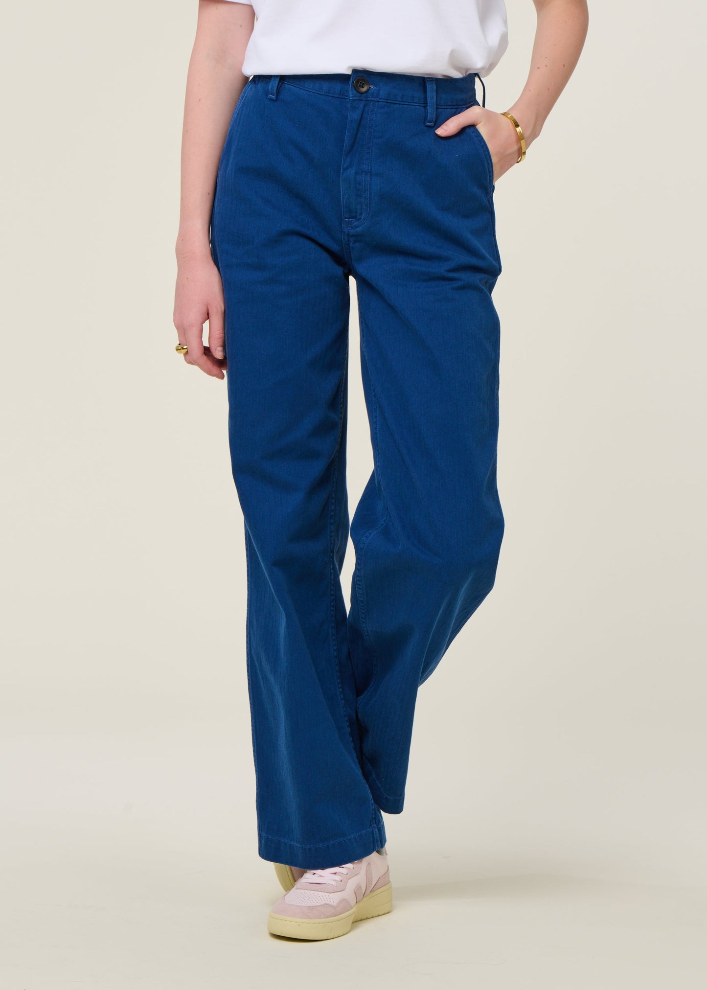 Pantalon droit large worker en coton bio | bleu "wendy herringbone denim pants blue"
