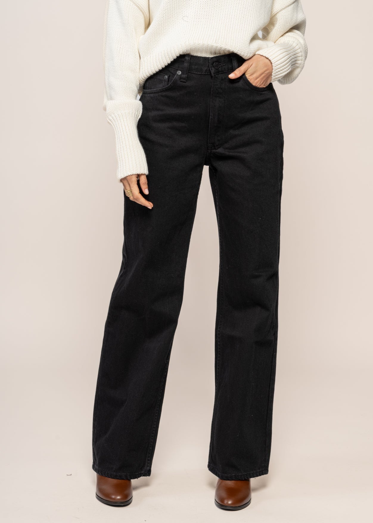 Jean large en coton biologique | noir "clean eileen smooth black""