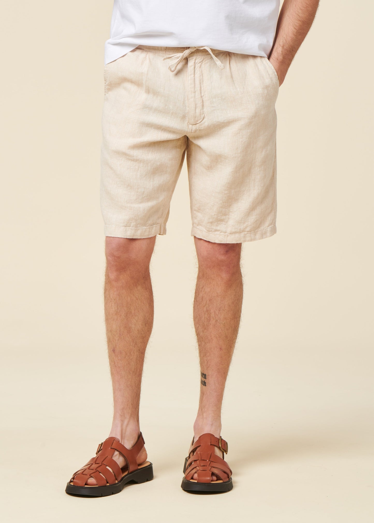 Short en lin bio | écru Fig loose linen shorts light feather gray