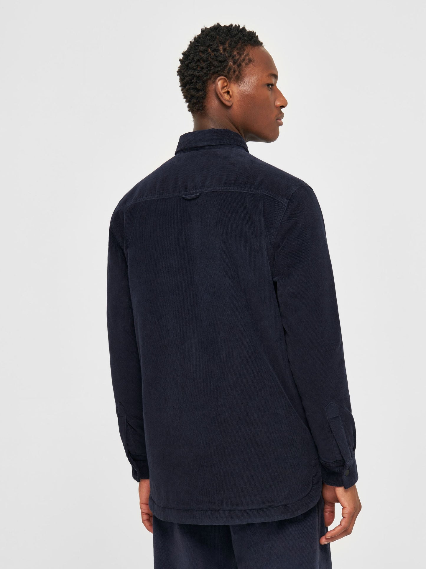 Blouson velours en coton bio et matière recyclée | marine "corduroy overshirt night sky"