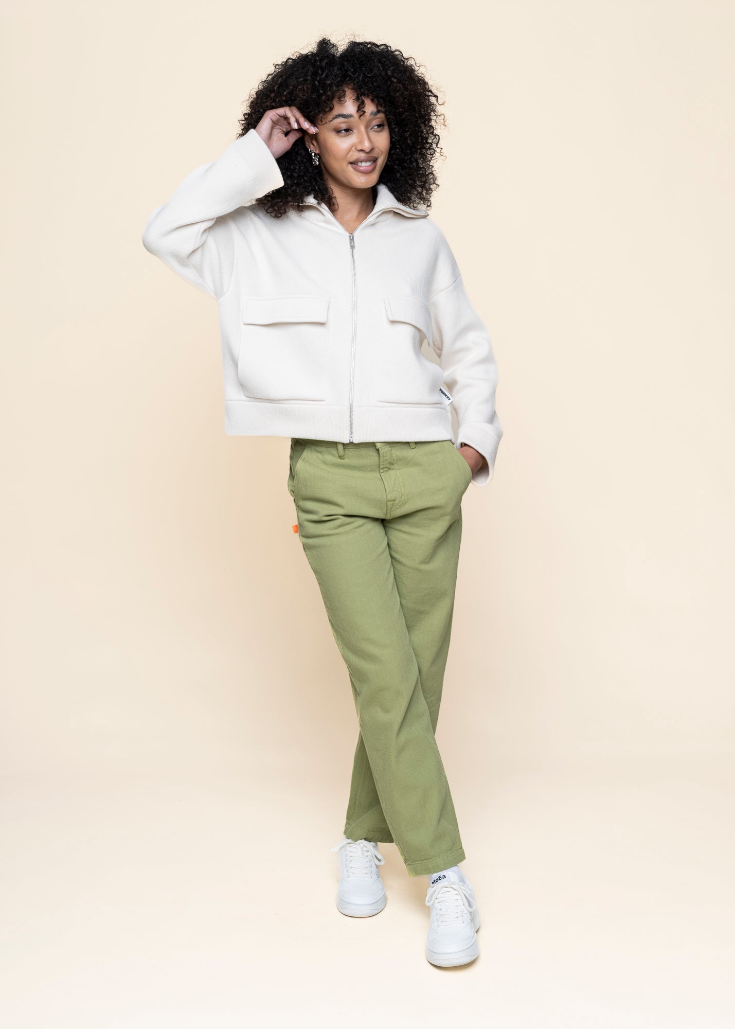 Pantalon droit en coton bio | vert "mirena - laurel"