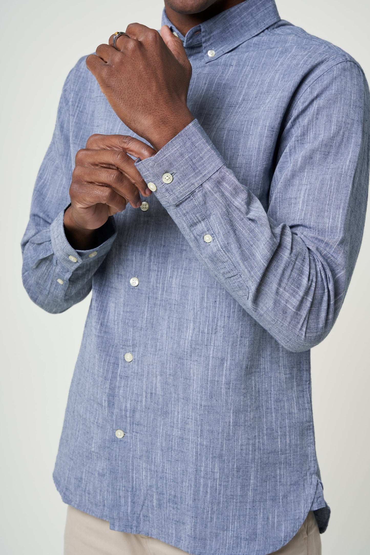 Chemise bleu chiné en coton et lin bio - custom fit linen total eclipse