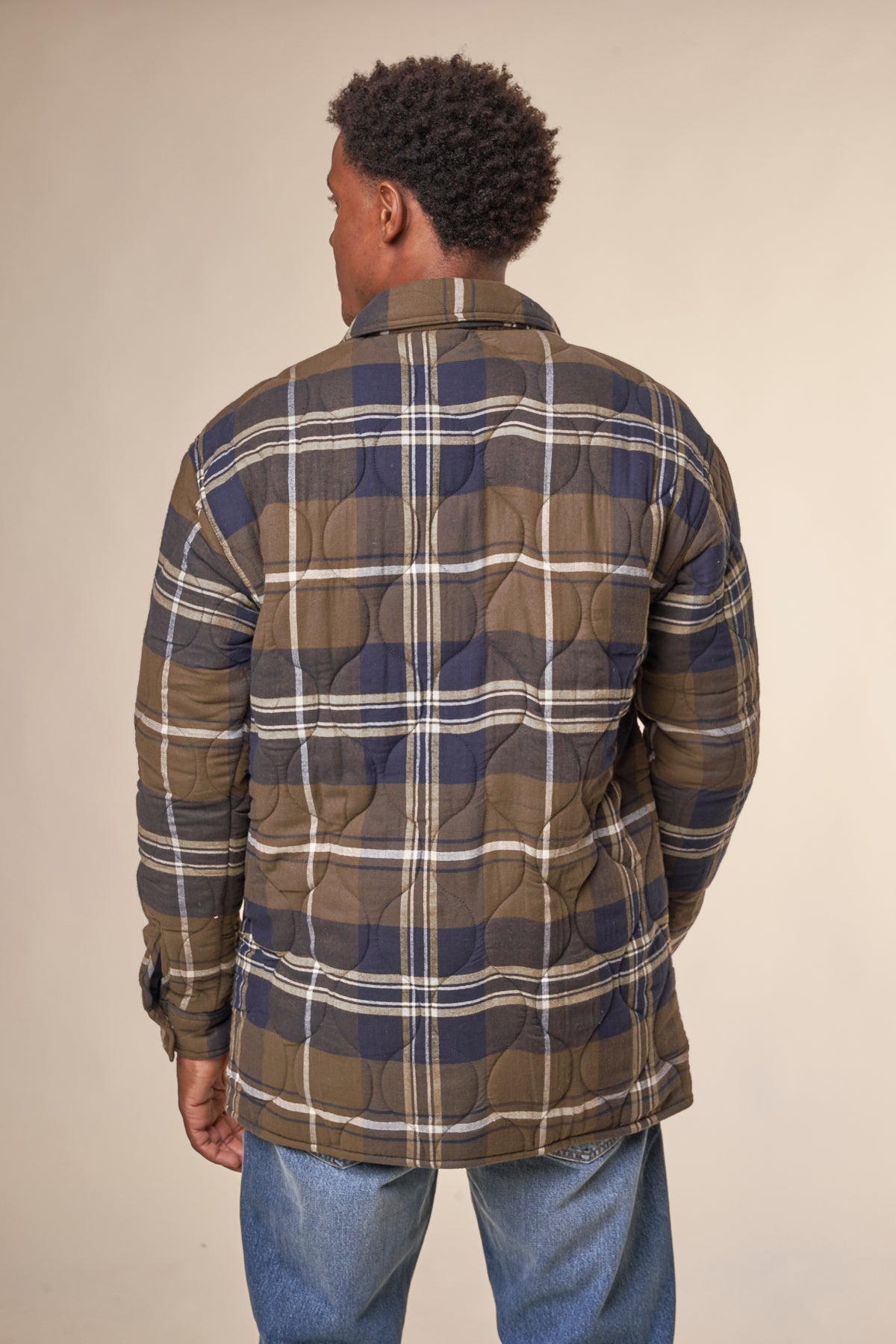 Veste matelassée en coton bio et matière recyclée | Carreaux "checked quilted overshirt green check"