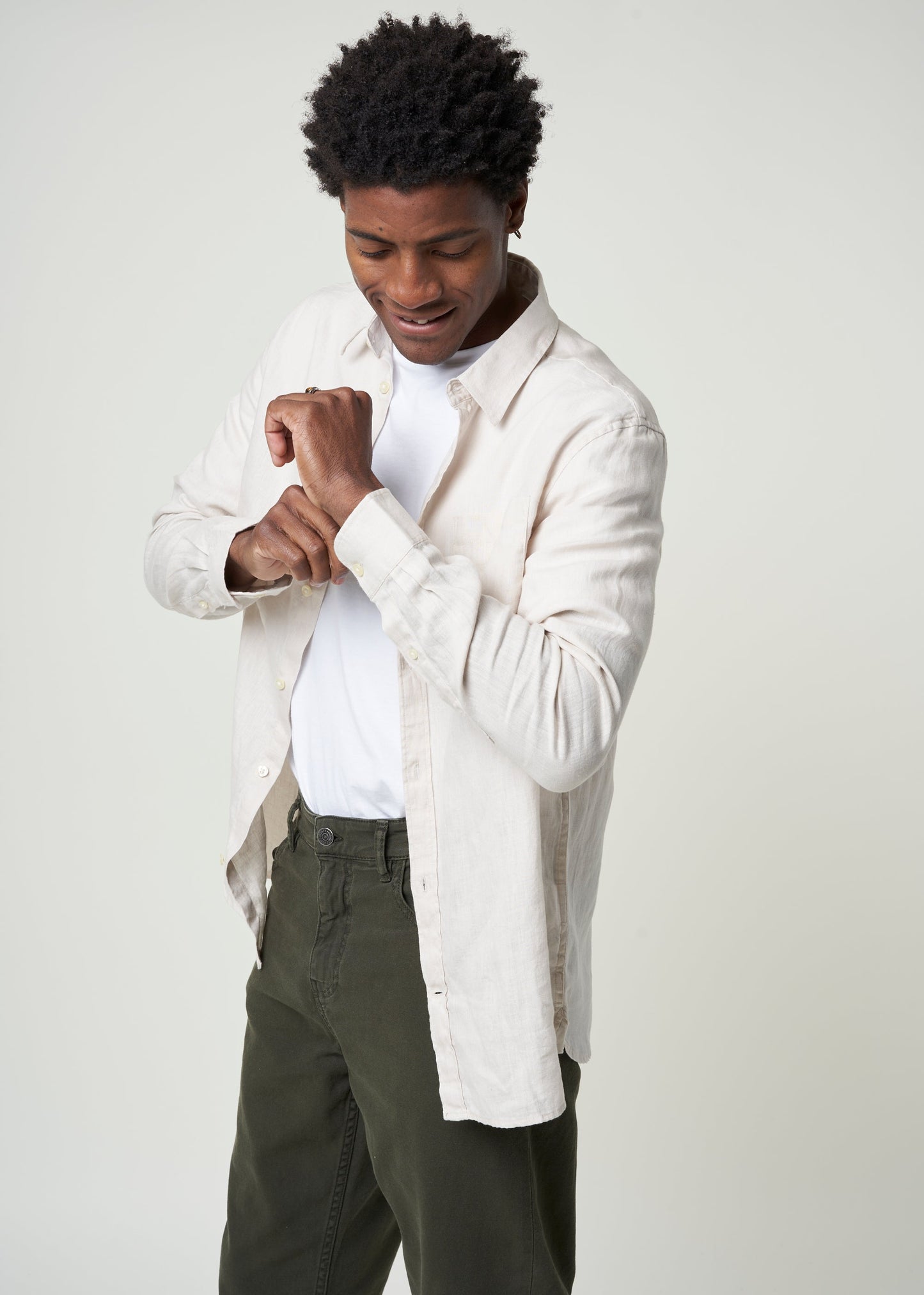 Chemise beige en lin bio - custom fit linen shirt light feather gray