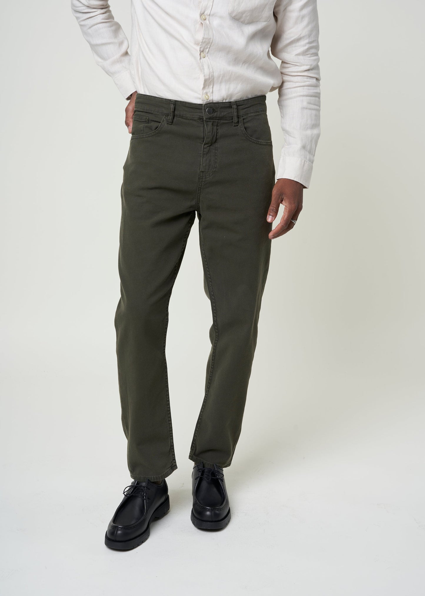 Pantalon vert forêt en sergé de coton bio - tim canvas relaxed fit forrest night