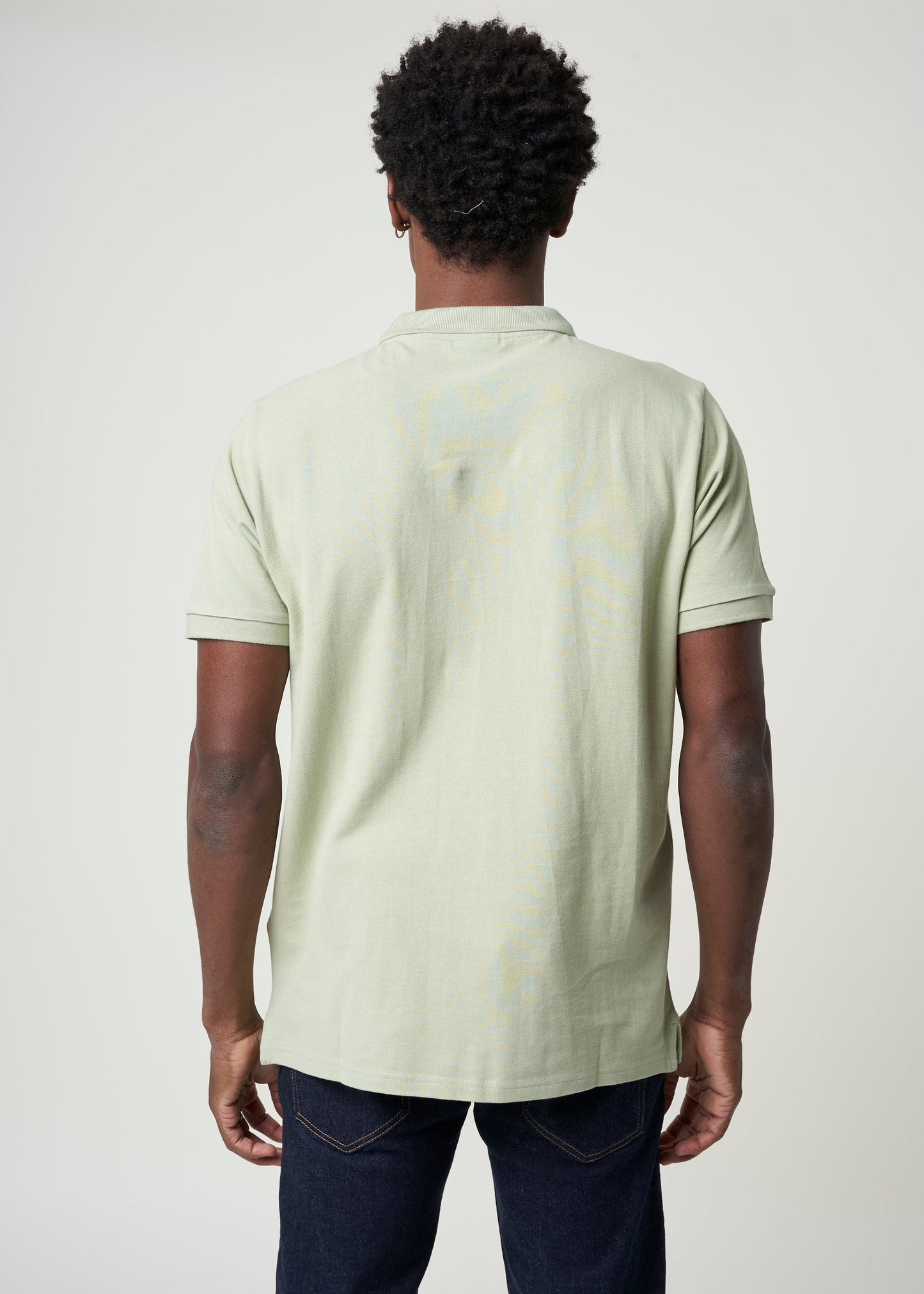 Polo droit vert clair en coton bio - basic badge polo swamp
