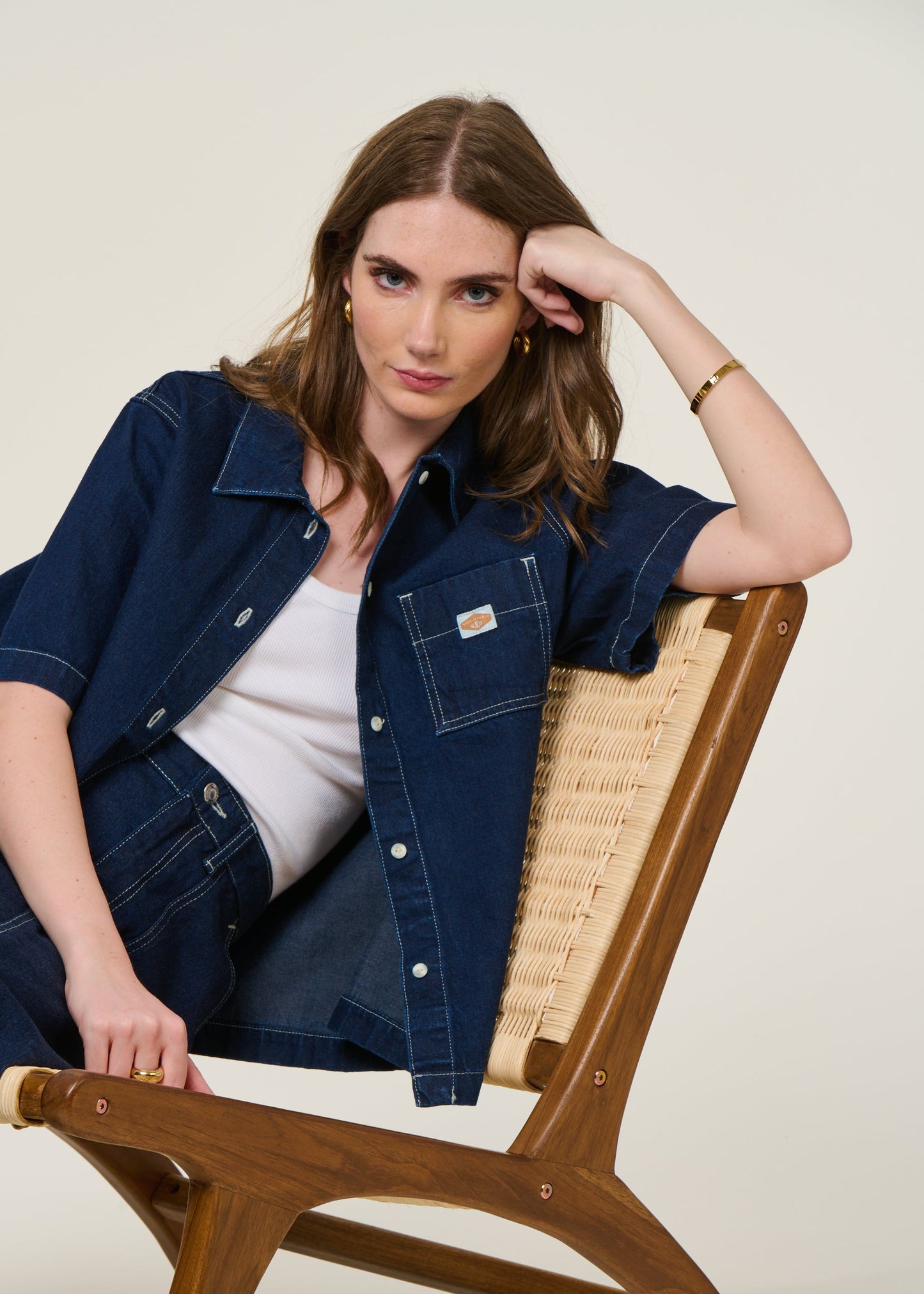 Chemise denim en coton biologique | bleu "Lina painter denim shirt dark blue - dark blue"