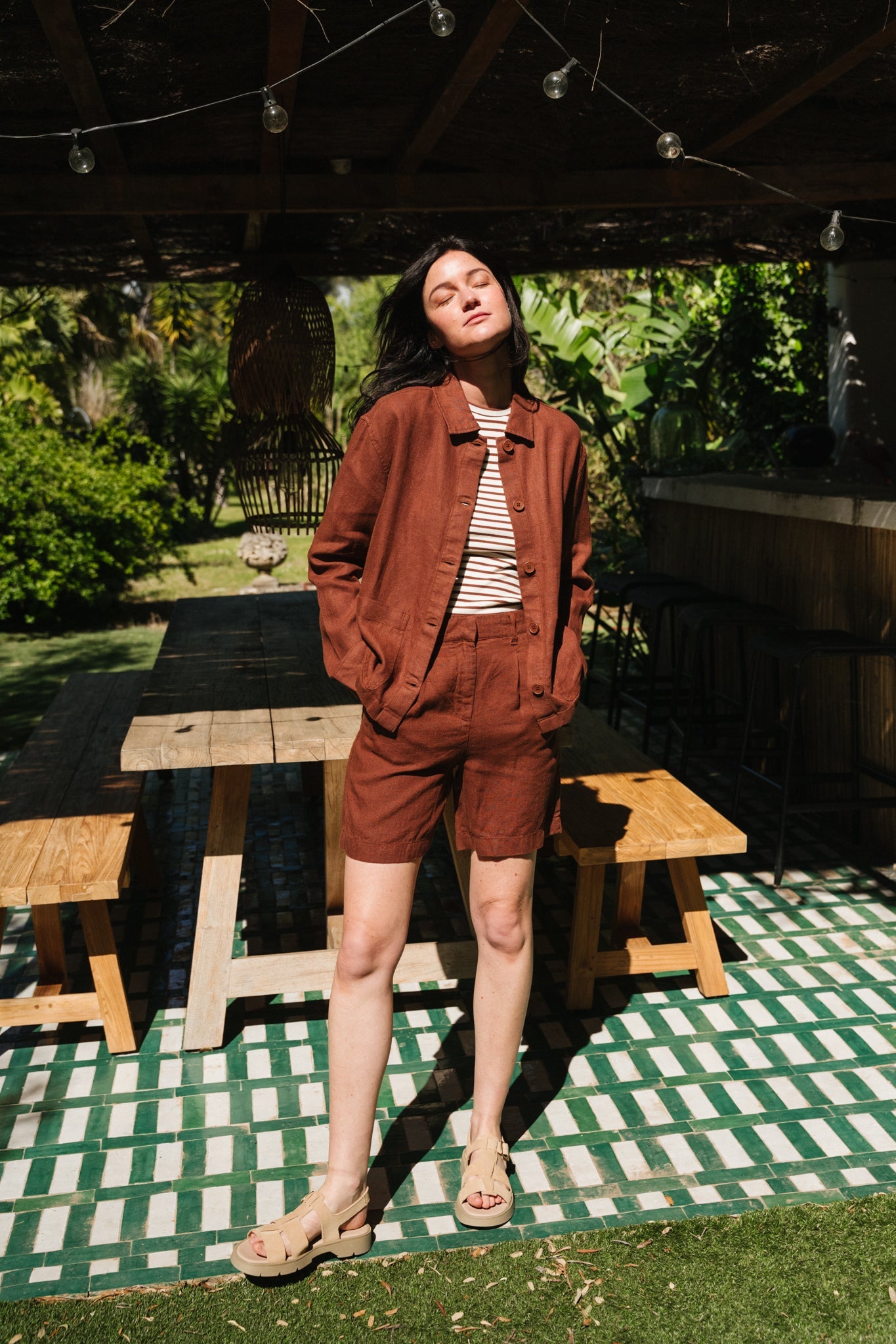 Veste en lin bio | Marron "regular linen overshirt tiramisu"
